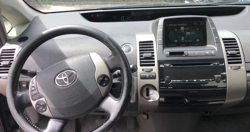 Toyota Prius cena 25900 przebieg: 341487, rok produkcji 2009 z Warszawa małe 67